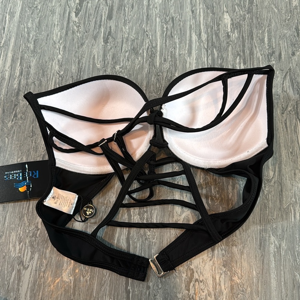 ❤️3/$30 Ree Bees Black Bikini Top - Picture 5 of 8
